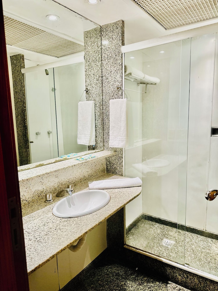 غرفة قياسية بسريرين منفصلين، Copacabana Mar Hotel 8/9