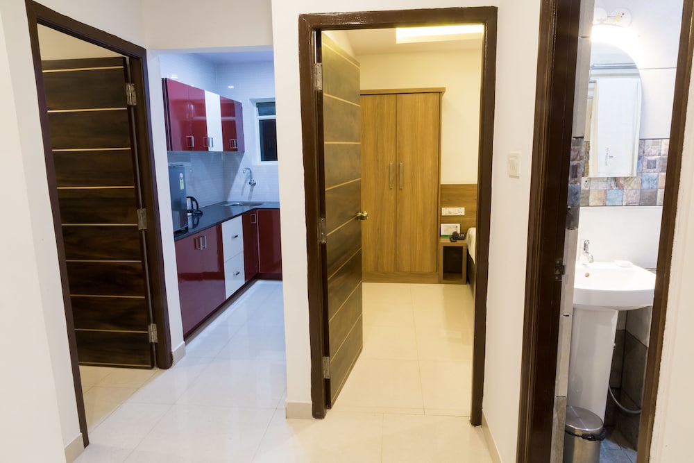 The Porch Inn Hotel & Service Apartments 32/50