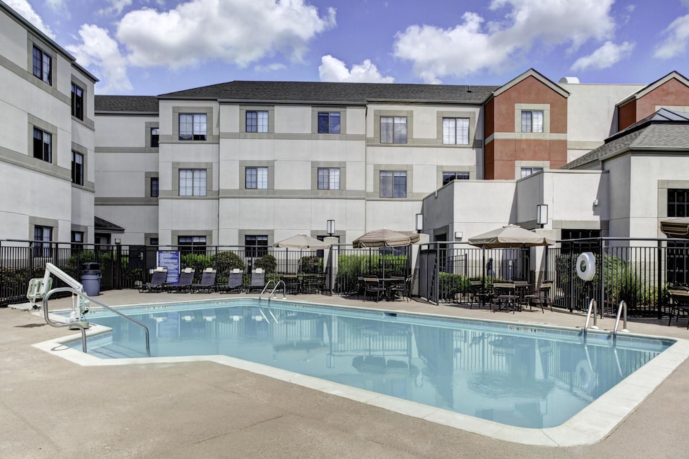 HYATT HOUSE MORRISTOWN 73/77