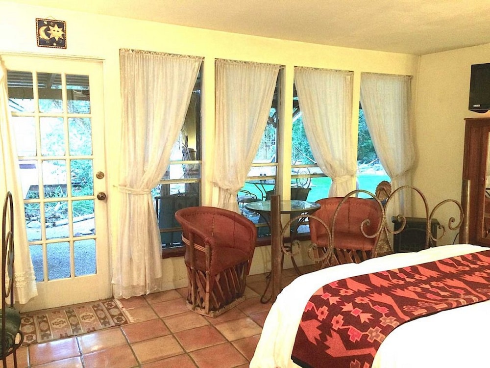 Casa Del Sol Bed And Breakfast 45/68