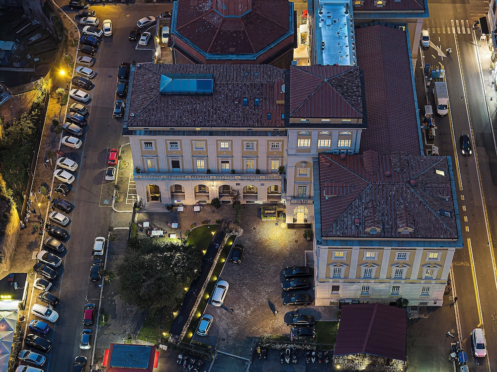 Palazzo Montemartini Rome, A Radisson Collection Hotel in ROME