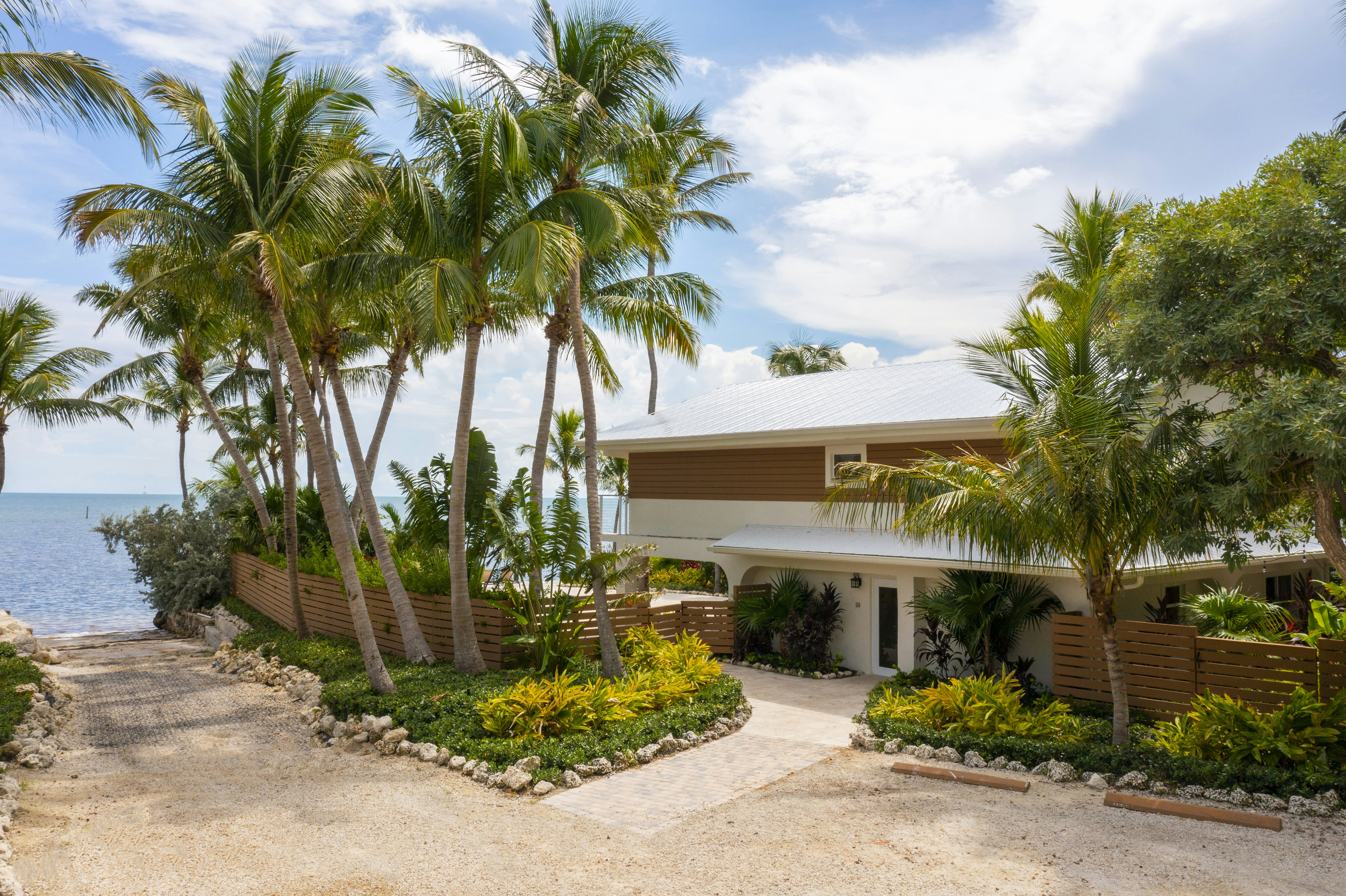 La Siesta Resort & Villas 2/82
