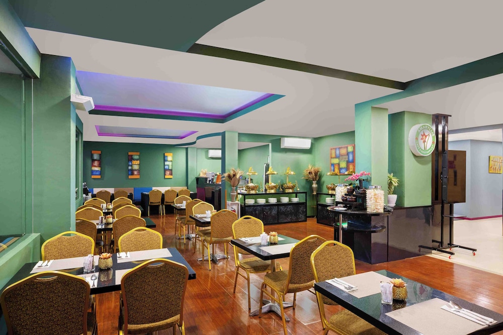 favehotel Kelapa Gading 35/54