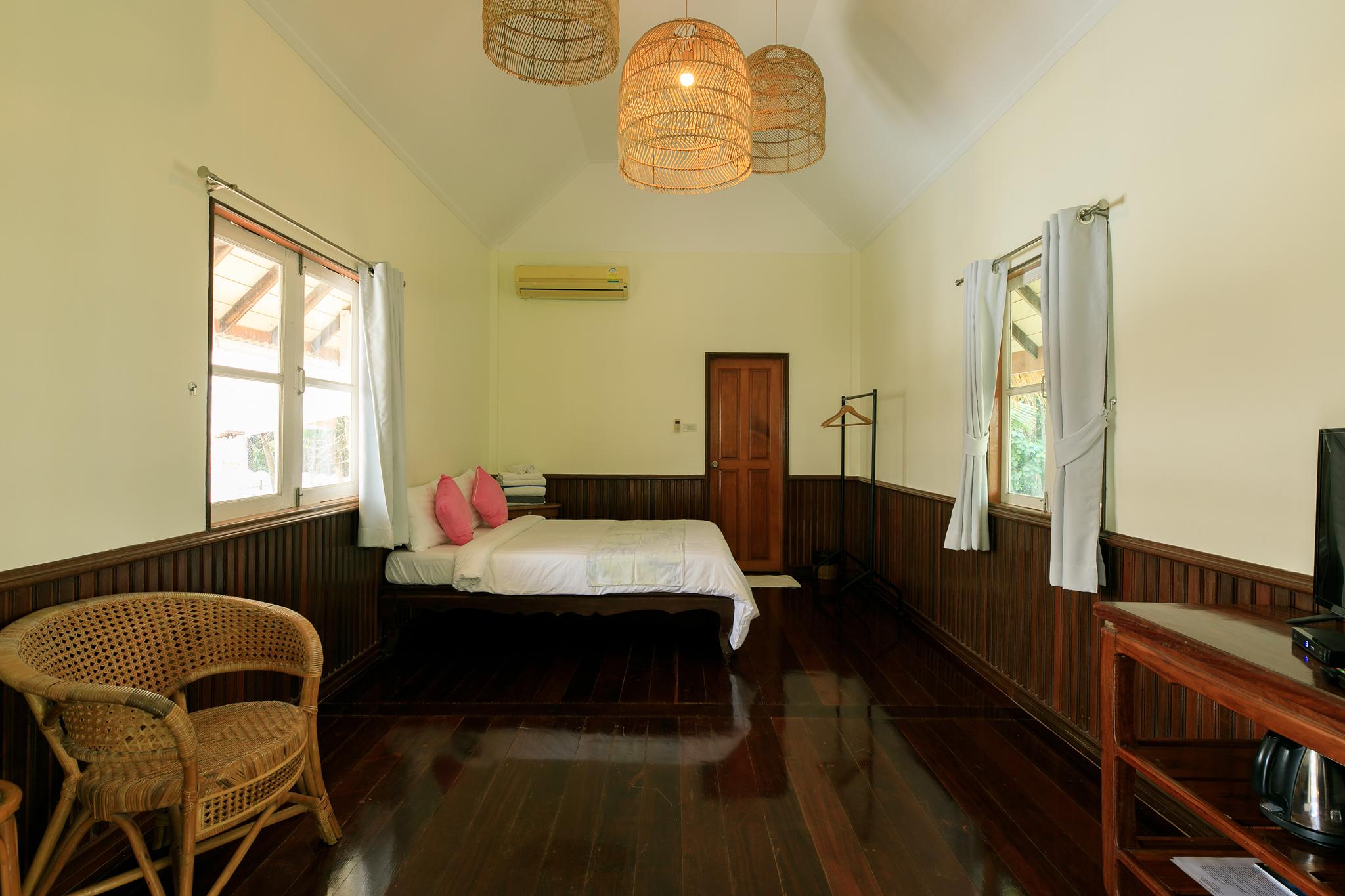 Deluxe, Bungalow