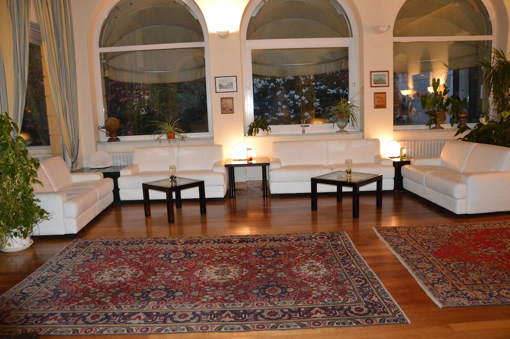 Hotel Morandi 33/50