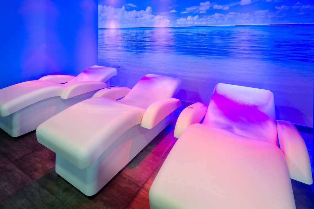 GHT Aquarium & Spa 32/56