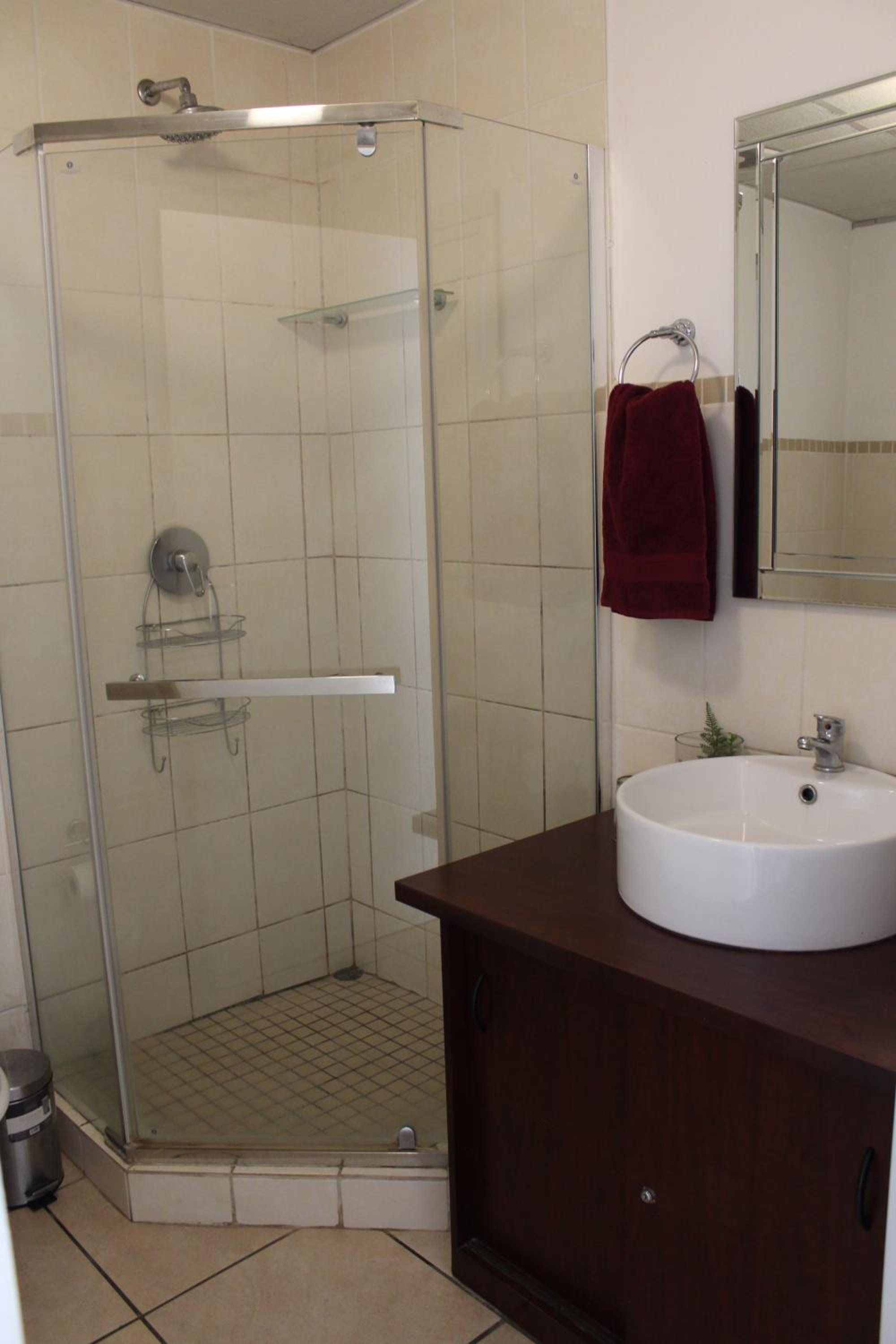 Florentia Guesthouse 11/18