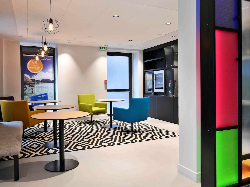 Mercure Boulevard Magenta 34/59