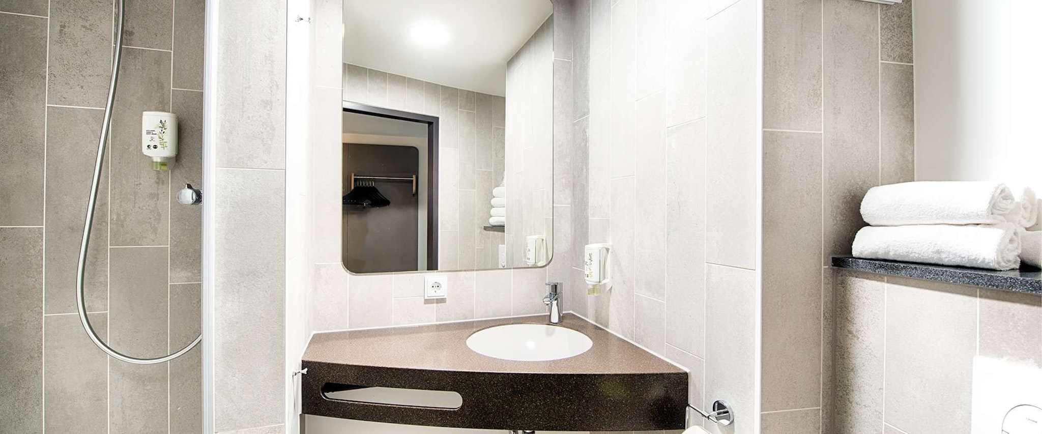 B&B Hotel Baden-Airpark 44/46