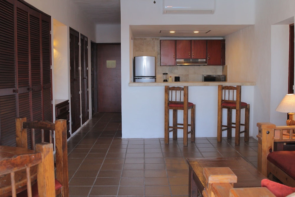 Quijote Inn Hotel 52/67
