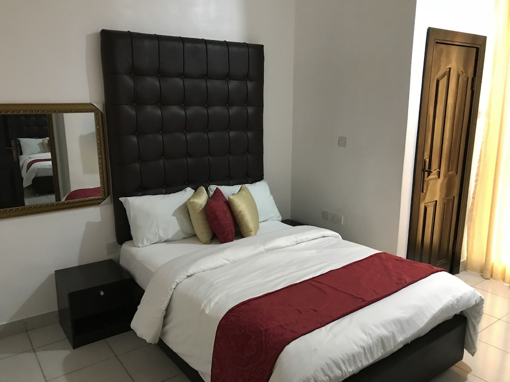 H3 Luxury Cottage 5/40