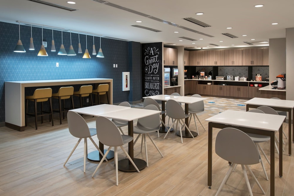 TownePlace Suites by Marriott New York Brooklyn 14/22