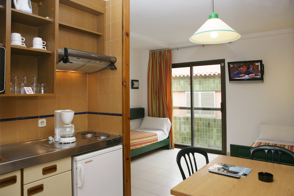 Apartamentos Rosanna 24/36