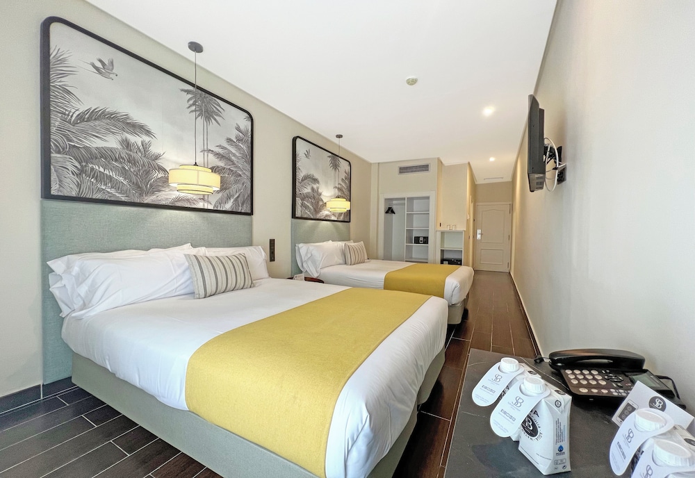 غرفة بسريرين مزدوجين مع سرير إضافي، Hotel Soho Boutique Puerto 6/10