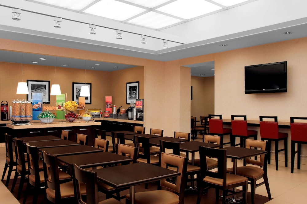 Romer Hells Kitchen, Neighborhood Hotel 50/64