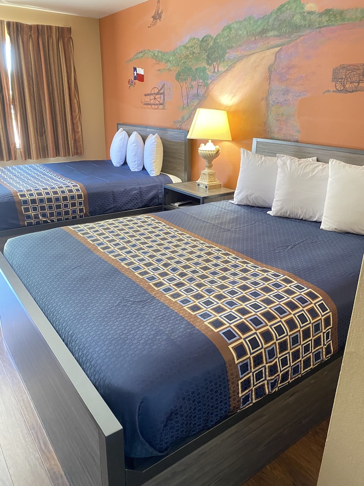 Americas Best Value Inn The Legends Inn 15/36