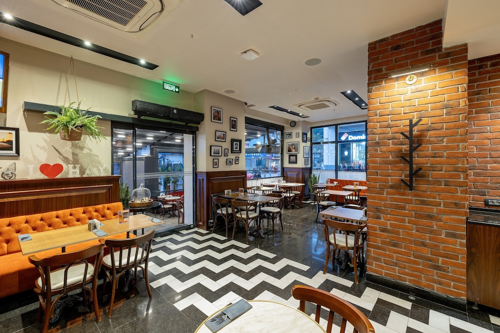 Hay Hotel Alsancak 37/50