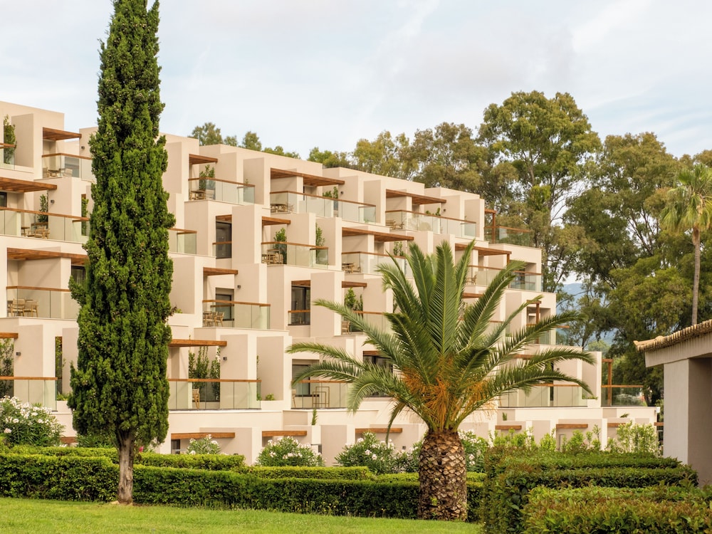 Hyatt Ziva Corfu 4/76