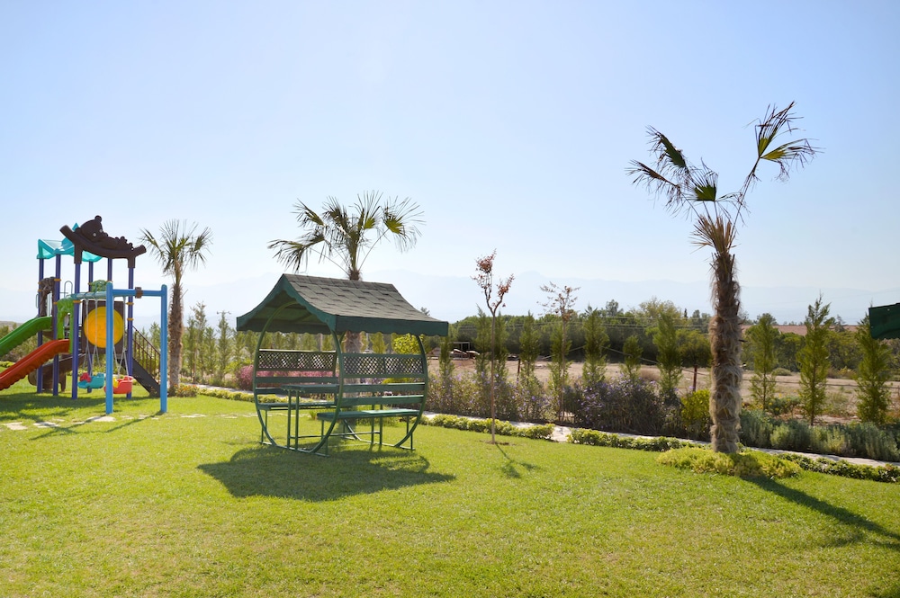 Adempira Termal Spa Hotel 69/74