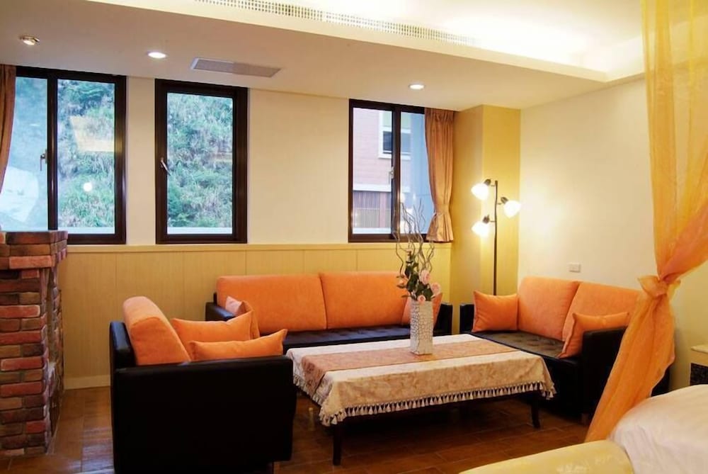 Ming Lu Holiday Hotel 20/50