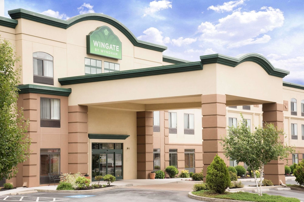 Wingate By Wyndham York 1/27