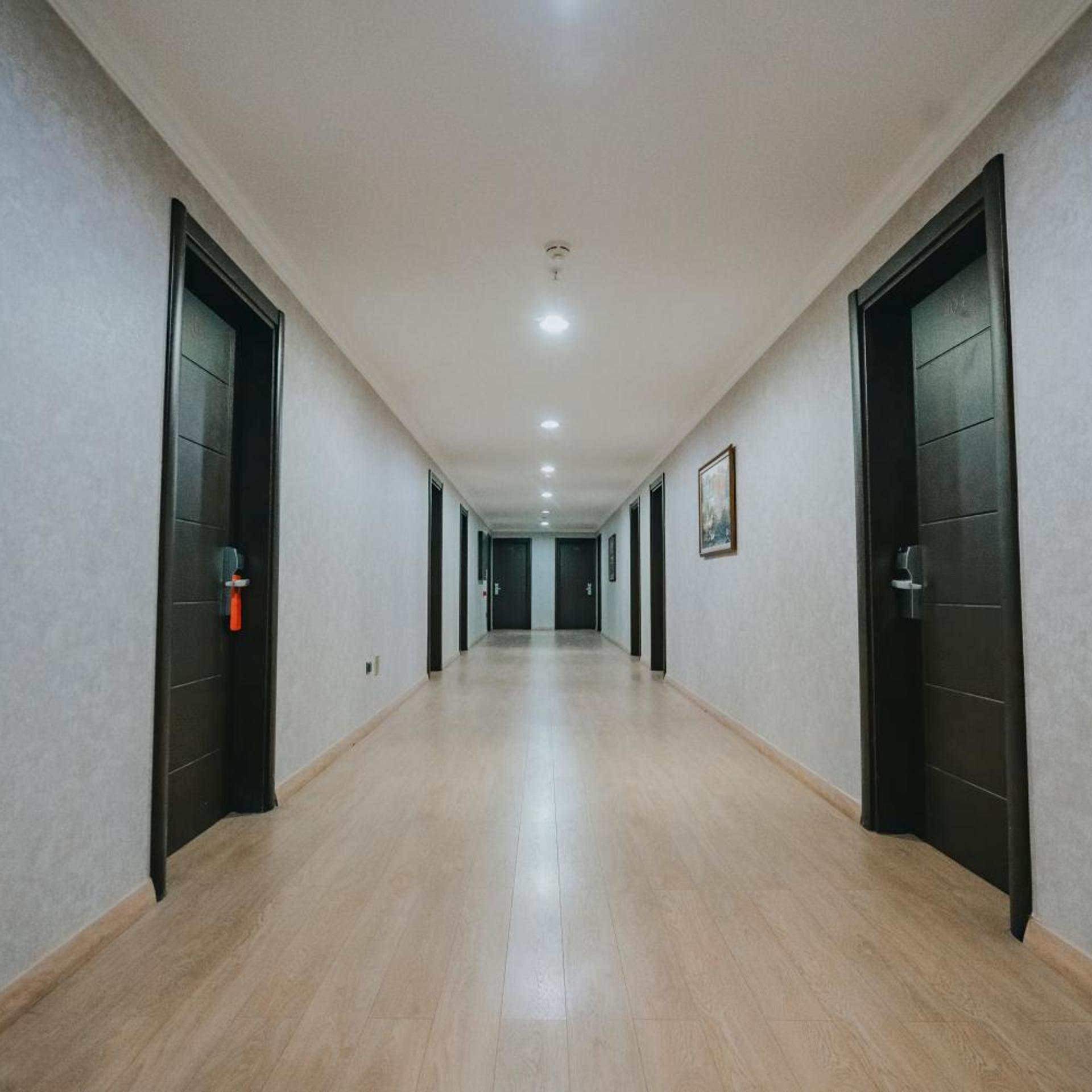 Ener Old Castle Resort Hotel 11/63