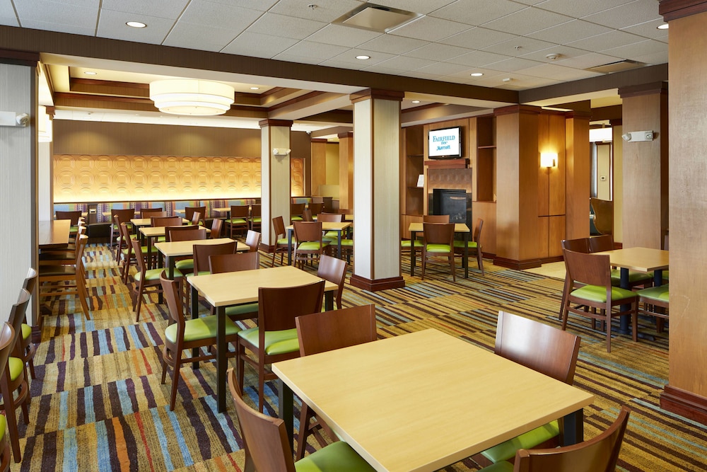 Fairfield Inn And Suites Columbus Polaris 24/33