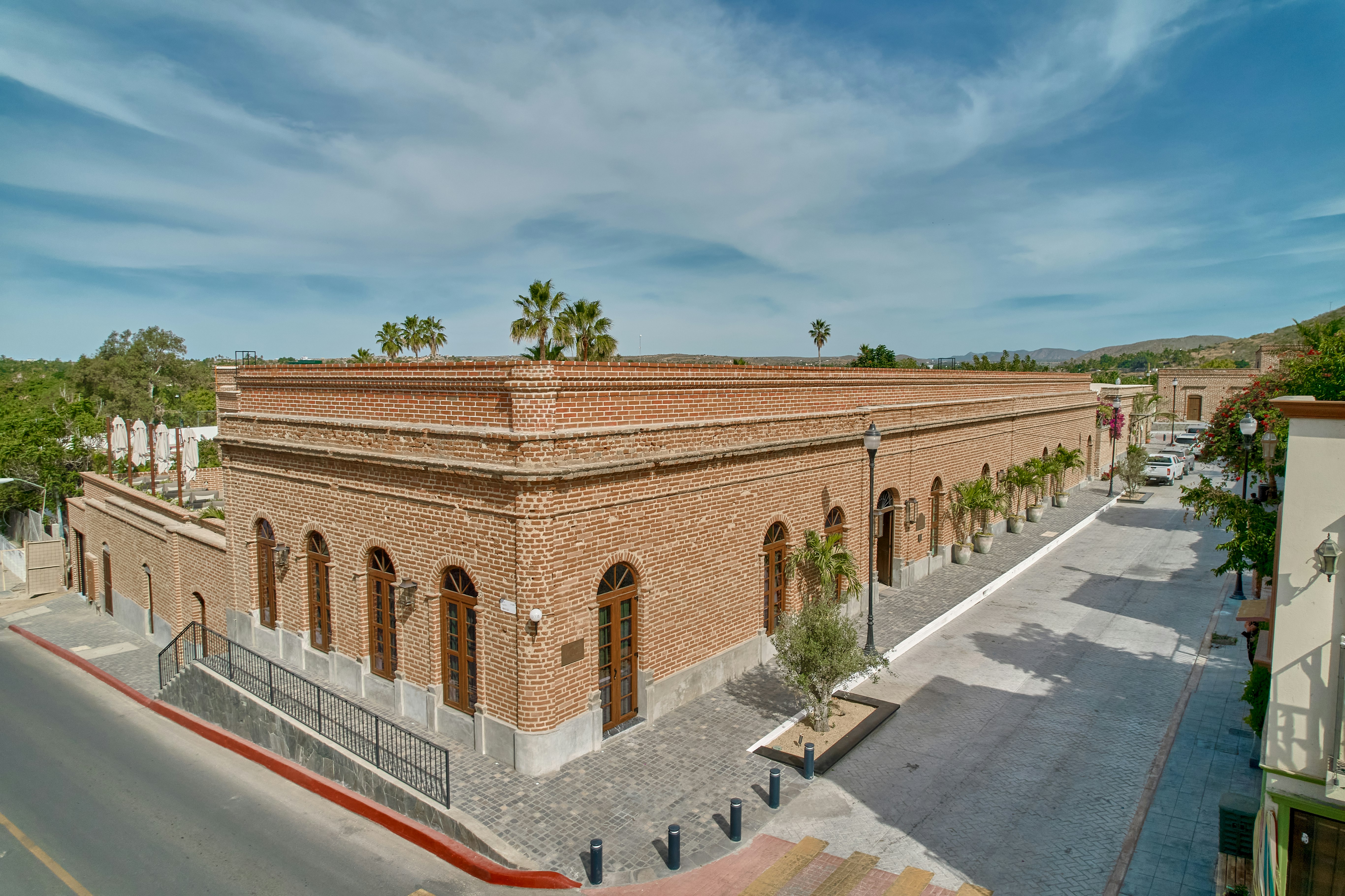 The Todos Santos Inn 6/83