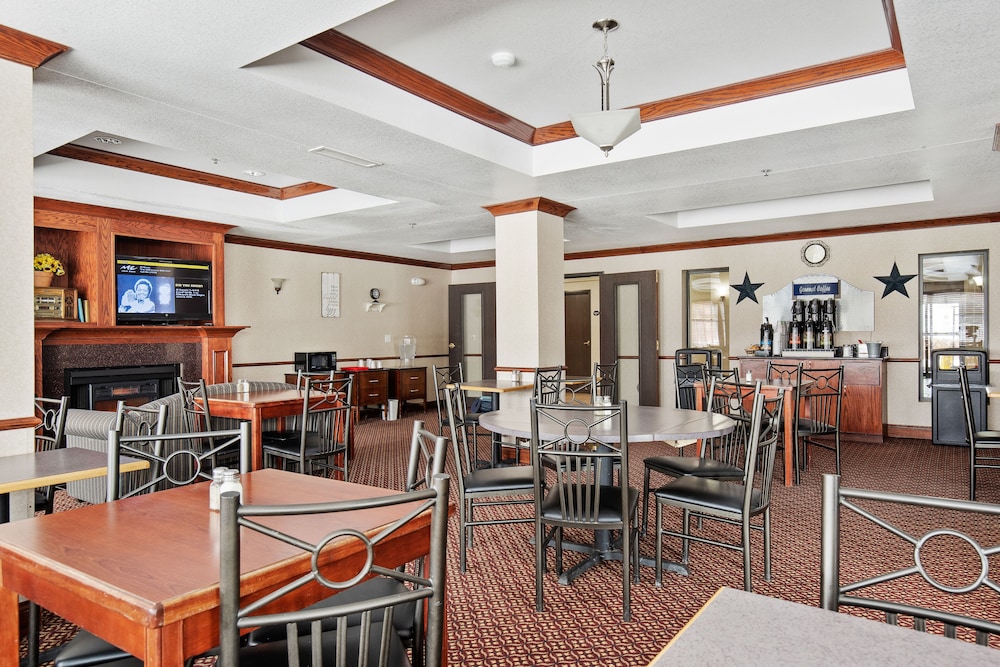 Usa Stay Hotel and Suites 43/48