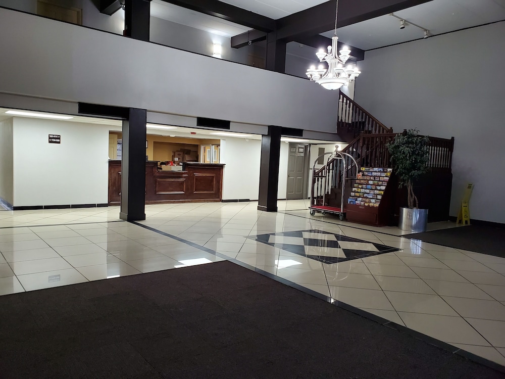 Royal Inn Hotel 29/37