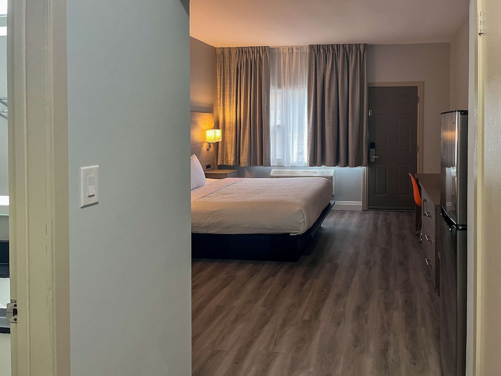Motel6 Sault Ste. Marie, ON 16/47