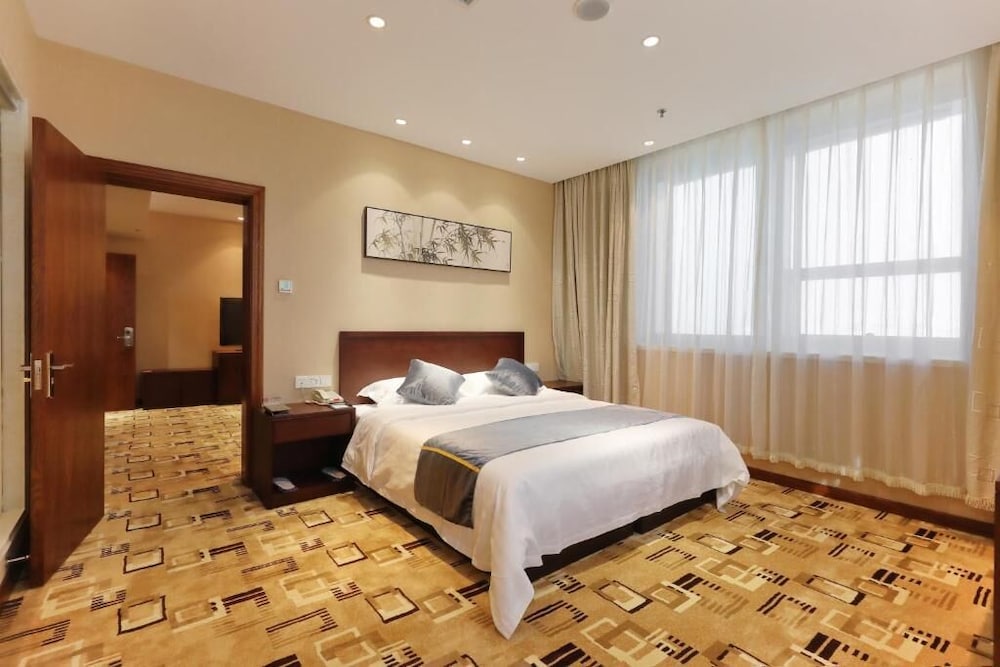 Tianjin Ocean Hotel 25/58