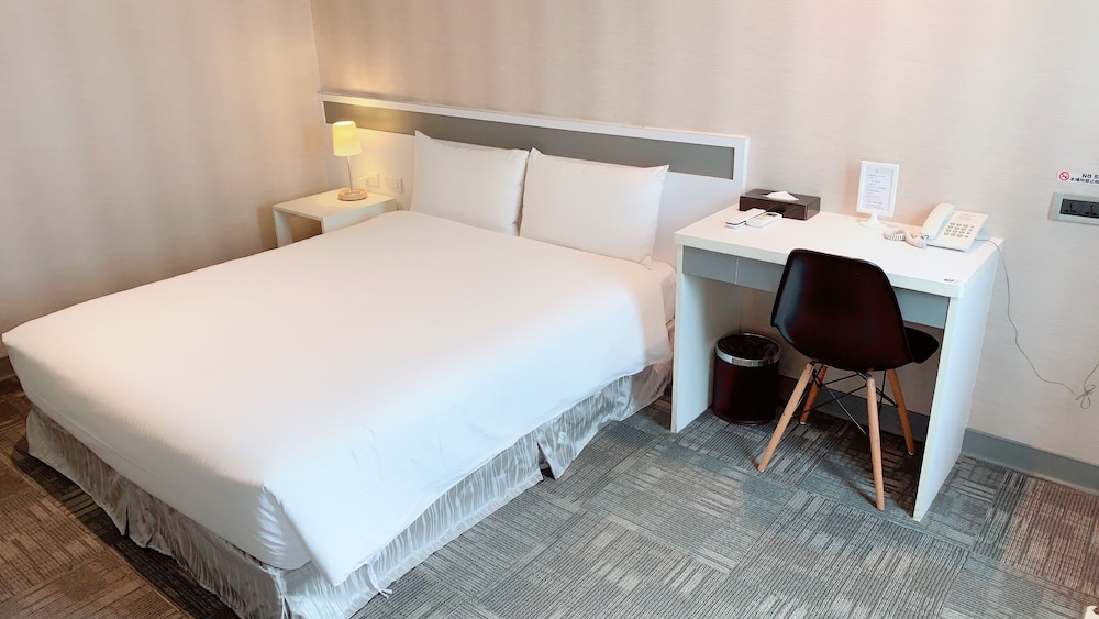 9ine hotel 21/63