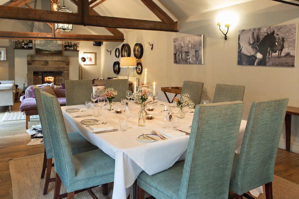 The White Swan Inn 50/60