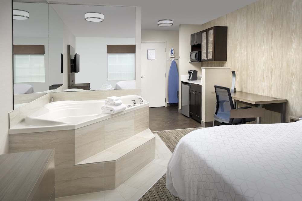 Holiday Inn Express Suites Annapolis 14/49