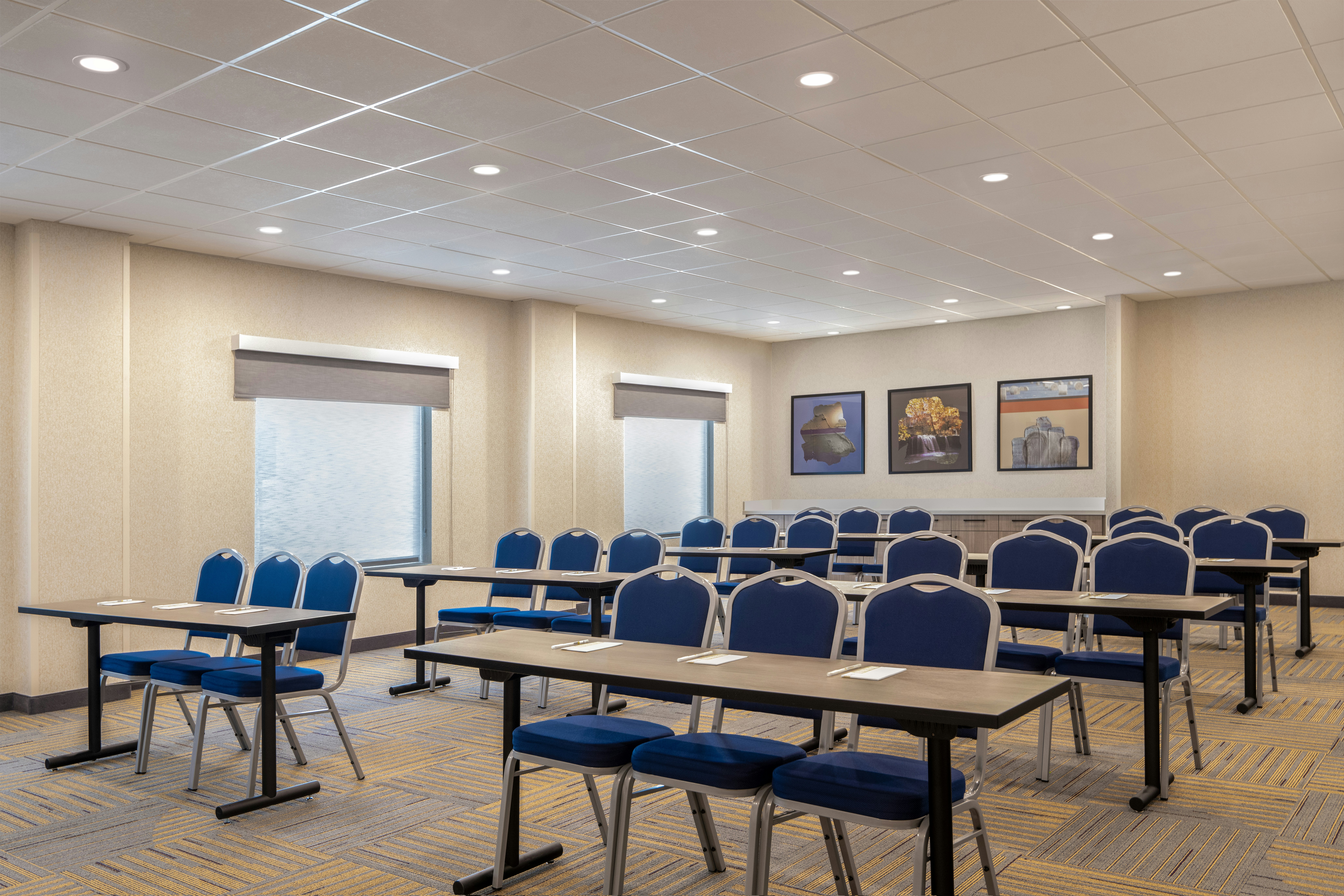 Home2 Suites by Hilton Jonesboro 26/30