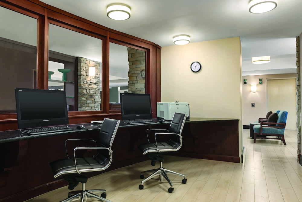 Hampton Inn Reading/Wyomissing 36/40