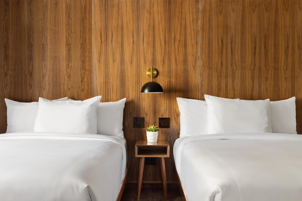 Grayson Hotel in the Unbound Collection by Hyatt 18/46