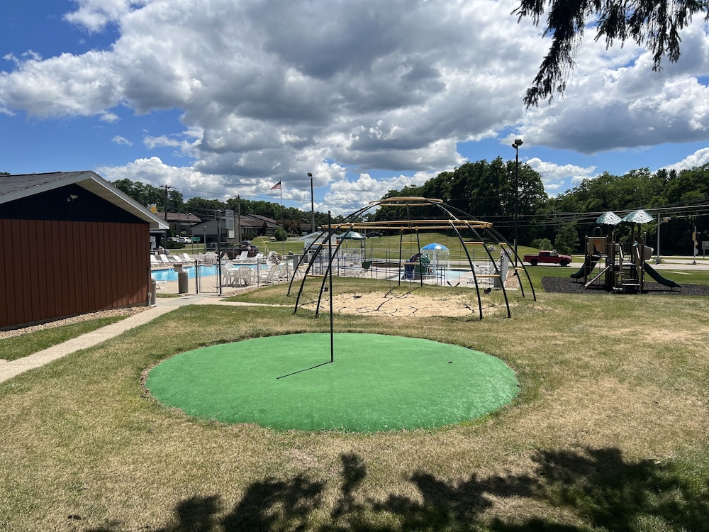 All Star Value Inn 68/74