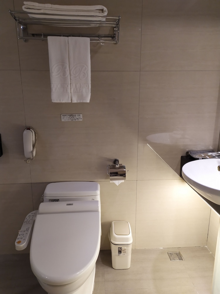 Beauty Hotels Taipei - Hotel Bnight 28/29
