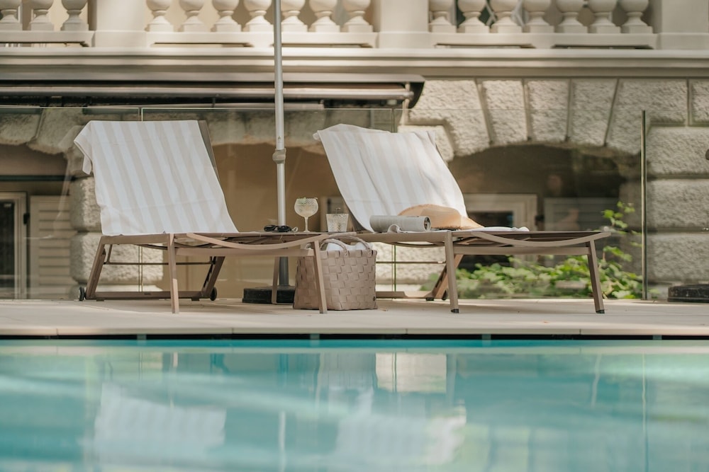 Windsor Hotel 24/50