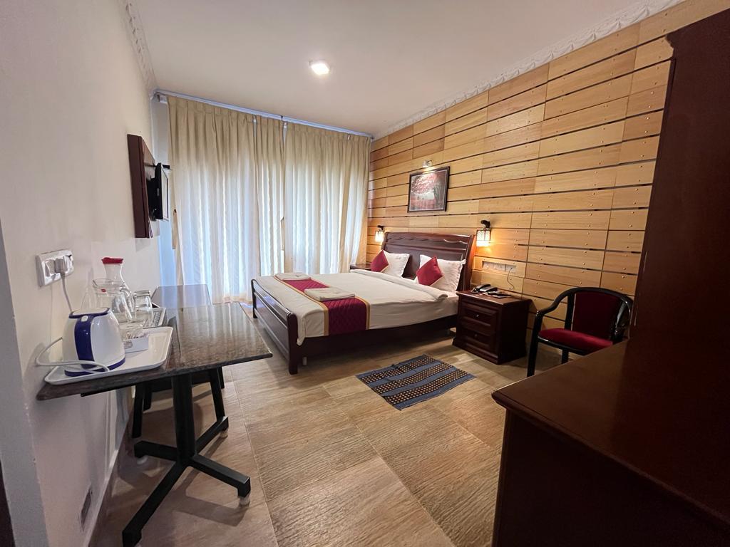 Premium Room