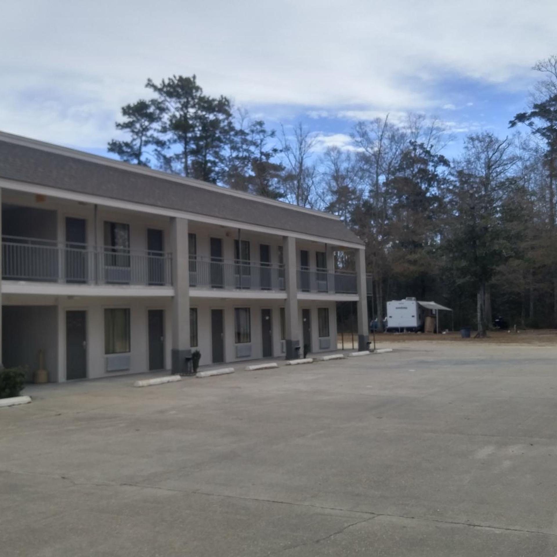 Travelers Rest Motel 1/21