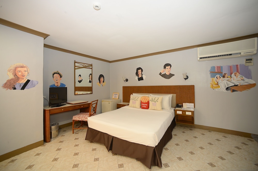 Golden Pine Hotel 22/41