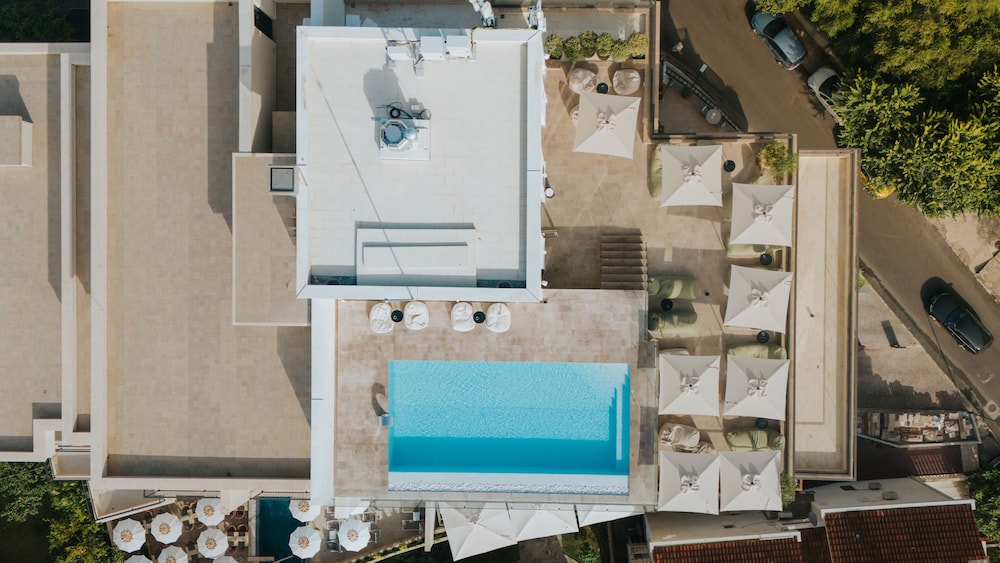 Infinity Hotel & More 42/49