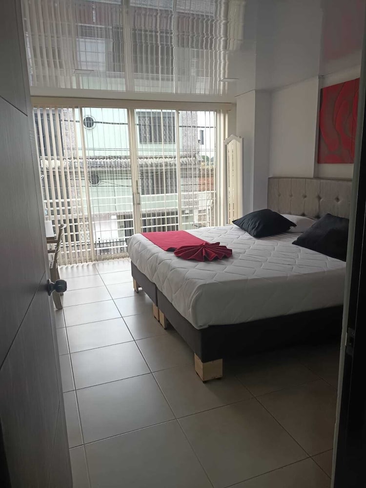 Hotel Monarka 9/25