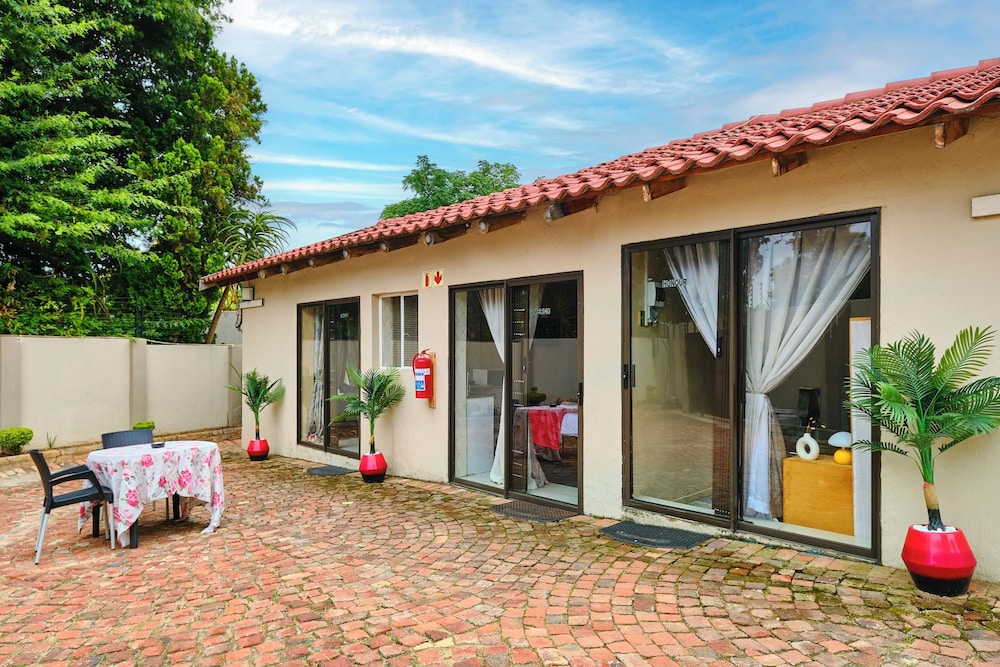 Harmony Guest House 38/50