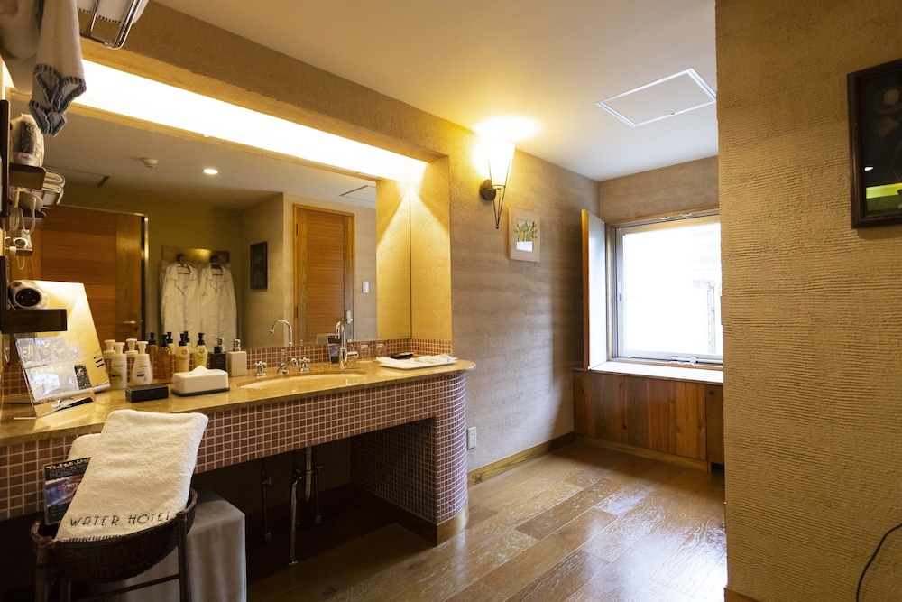 Water Hotel Cy - Adults Only 40/40