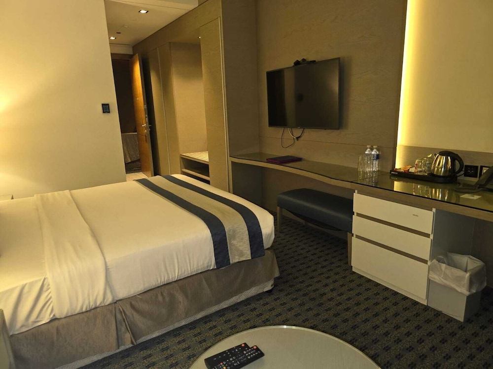 Gulf Inn Hotel Al Nasr 9/25