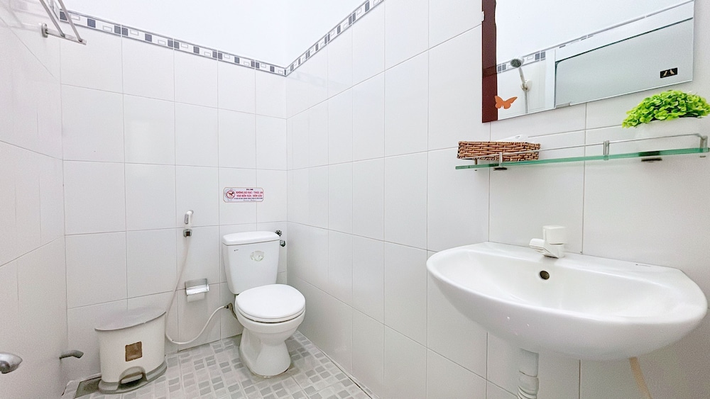 Quoc Dinh Guesthouse 40/42